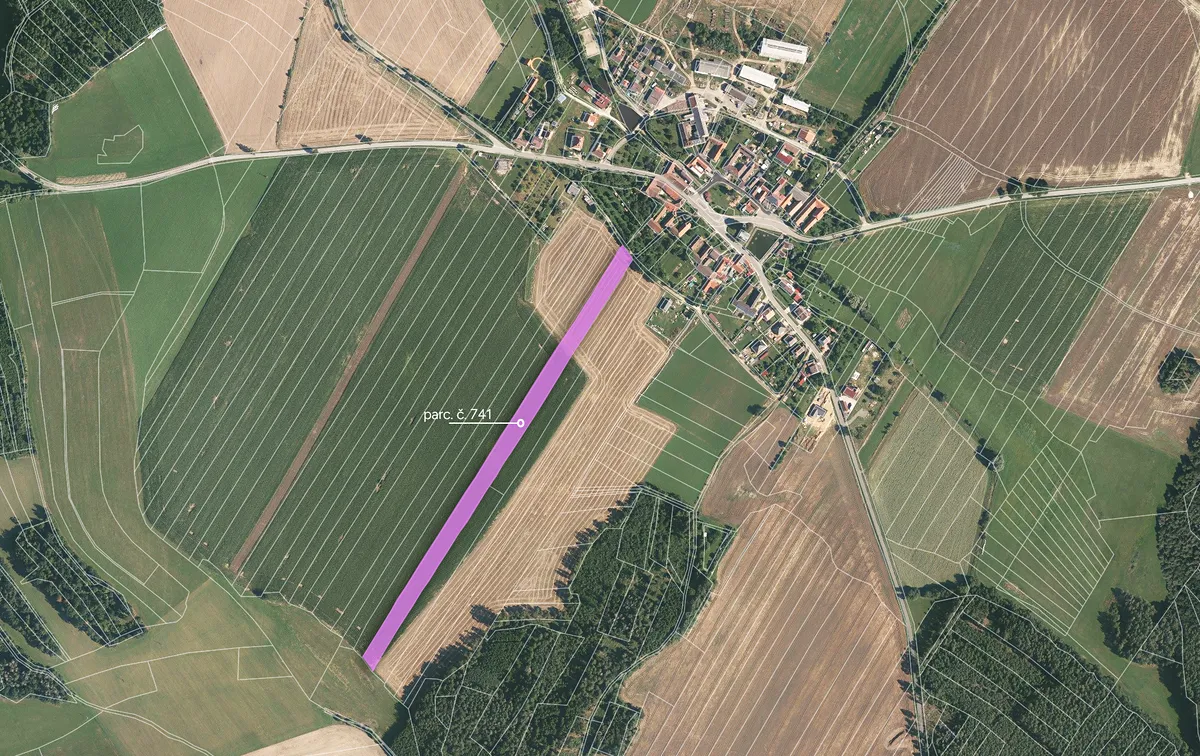 Prodej pole 13776 m²
